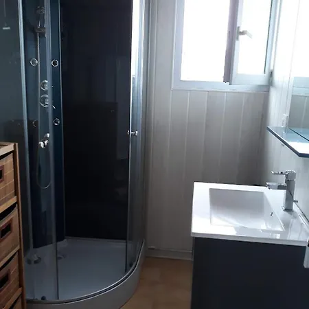 Maison Entre Terre Et Mer Avec Jacuzzi Sauzon Exterior foto